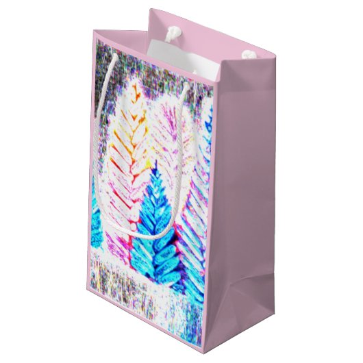 Wasserfarbene Pine-Geschenktasche Kleine Geschenktüte (Rückseite Schrägansicht)