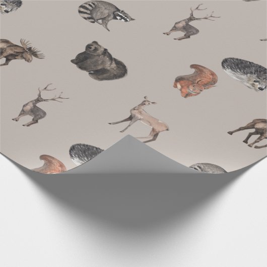 Wasserfarbene Waldtiere - Hirsche, Bären, Eichhörn Geschenkpapier (Ecke)