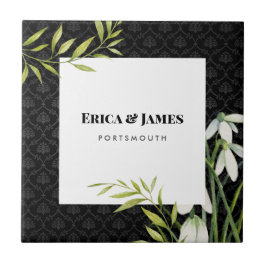 Wasserfarbene weiße Schneeröcke und Laurel Damask Fliese