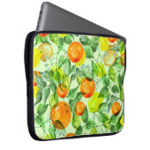 Wasserfarbene Zitronen, Blume, Zitrusmuster. Laptopschutzhülle (Vorne Rechts)