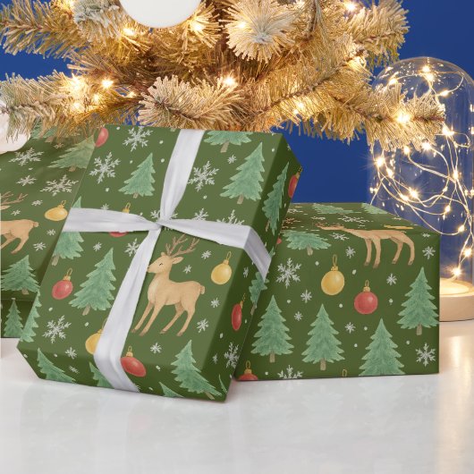 Wasserfarbener Rentier und Christbaum - Geschenkpapier (Feiertage)