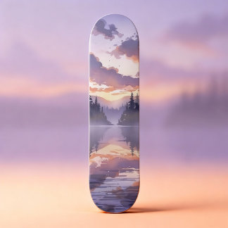 Wasserfarbener Sonnenaufgang - Serene Misty Mounta Skateboard