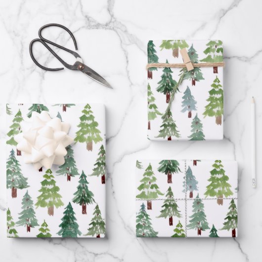 Wasserfarbener Winterwald mit rustikalem Pinienwal Geschenkpapier Set (Vorderseite)