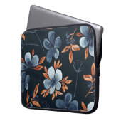 Wasserfarbenes, nahtloses Blumenmuster mit Indigof Laptopschutzhülle (Vorderseite Links)