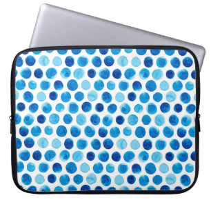 Wasserfarbenes nahtloses Muster mit blauen Polka-P Laptopschutzhülle