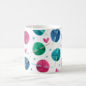 Wasserfarbenes nahtloses Muster mit bunten Kugeln Kaffeetasse (Mittel)