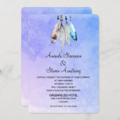 Wasserfarbenfedern auf Lila Hochzeit in Bluish Einladung (Vorne/Hinten)