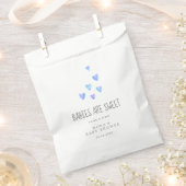Wasserfarbenfrohe junge Babys sind süße Gefälligke Geschenktütchen (Ausgeschnitten)