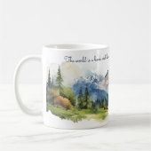 Wasserfarbengebirge Landschaft im Tal mit Zitaten Kaffeetasse (Links)