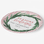 Wasserfarbenkranz + Streifen Weihnachtsfeiertag Pappteller (Schrägansicht)