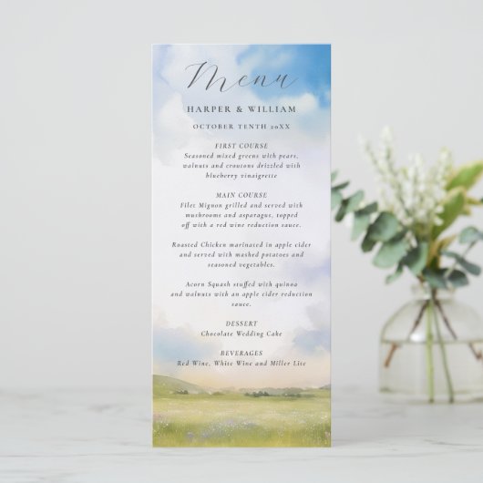 Wasserfarbenlandschaft mit Wolken Hochzeitsmenü Menükarte (Stehend Vorderseite)