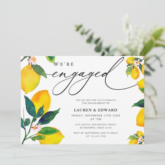 Wasserfarbenlemon Wir sind Verlobte Engagement-Par Einladung (Stehend Vorderseite)