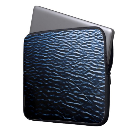 WASSERFLÜSSIGKEIT LAPTOPSCHUTZHÜLLE (Vorderseite Links)