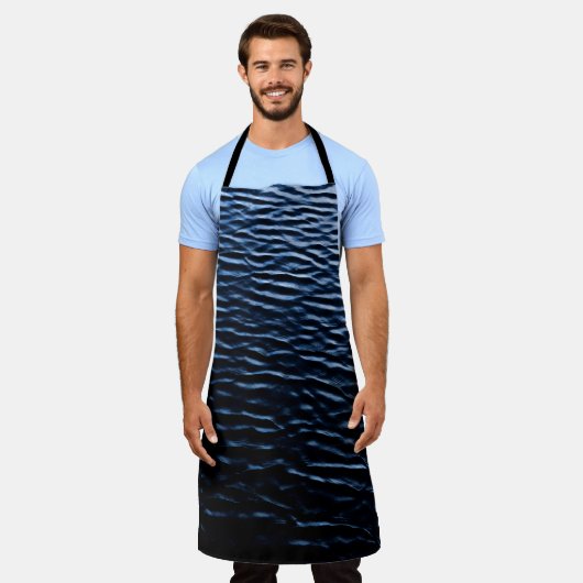 WASSERFLÜSSIGKEIT SCHÜRZE (Getragen)