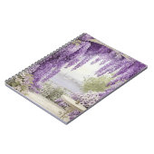 Wasserfront mit blühenden Lilacs Notizblock (Linke Seite)