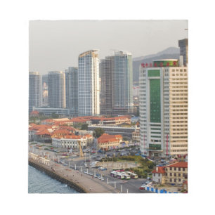 Wasserfront mit Stadtansicht von Yantai, Shandong Notizblock