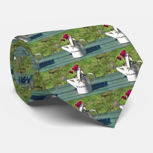 WASSERKANN KRAWATTE (Gerollt)