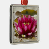 Wasserlilie Ornament Aus Metall (Rechts)