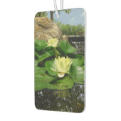 Wasserlilien im Teich Autolufterfrischer (Links)