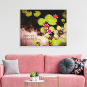 Wasserliliken und Koi-Teich Leinwanddruck (Insitu (Wohnzimmer))