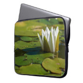 Wasserlily Blossom Laptopschutzhülle (Vorderseite Links)