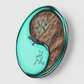 Wassermann & Erdhund Große Wanduhr (Winkel)
