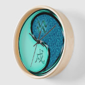 Wassermann & Wasserhund Uhr (Winkel)