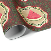 Wassermelone auf Olivenplatte mit palästinensische Geschenkpapier (Rolleneckpunkt)