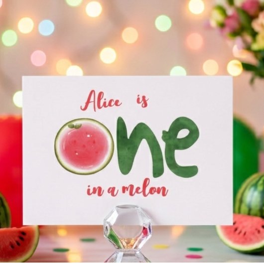 Wassermelone in einer Melone ersten Geburtstag Einladung