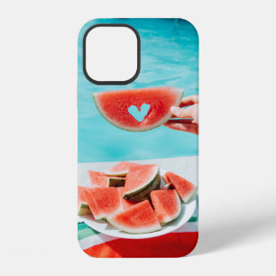 Wassermelone in Scheiben auf weißem Papier iPhone 12 Hülle