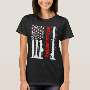 Wasserski-Grafik mit Vintage-USA-Flagge für Frau T-Shirt