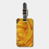 Wassertropfen an der eleganten Gelben Rose Gepäckanhänger (Vorderseite vertikal)