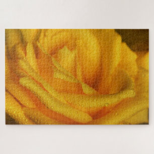 Wassertropfen an der eleganten Gelben Rose Puzzle
