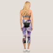 Wassertropfen auf blaue Blume Capri Leggings (Rückseite)