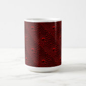 Wassertropfen auf Krimsonmetall Kaffeetasse (Mittel)