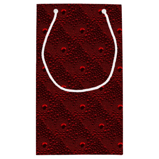 Wassertropfen auf Krimsonmetall Kleine Geschenktüte (Rückseite)