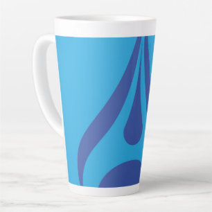 Wassertropfen-Design auf weißer Tasse