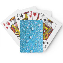 Wassertropfen im Blau des Ozeans