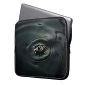WASSERTROPFEN IM WASSER LAPTOPSCHUTZHÜLLE (Vorderseite Links)