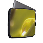 Wassertropfen - Notebook oder iPad-Sieb 3 Laptopschutzhülle (Vorne Rechts)