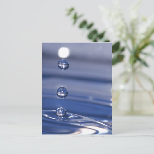 Wassertropfen Postkarte (Stehend Vorderseite)