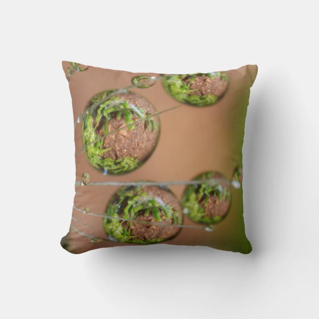 Wassertropfenreflektion Kissen (Vorderseite)