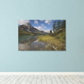 Wasservogelsee entlang des Icefields-Parks, Leinwanddruck (Insitu (Holzboden))