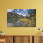 Wasservogelsee entlang des Icefields-Parks, Leinwanddruck (Insitu (Wohnzimmer))