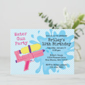 Wasserwaffe Mädchen Geburtstagsfeier Einladungen (Stehend Vorderseite)