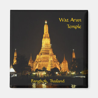 Wat Arun Temple in Bangkok Magnet