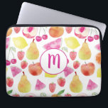 Watecolor Fruit Monogram Laptopschutzhülle<br><div class="desc">Wasserfarbiges Fruchtmuster mit einem Monogramm. Frische,  farbenfrohe und hübsche Gestaltung für Feinschmecker. Ändern Sie die Initial,  um anzupassen.</div>