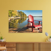 Water | Adirondack Chair at the Lake Leinwanddruck (Insitu (Wohnzimmer))