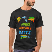 Water Gun Battle Pool Party Eltern oder Gäste T-Shirt (Vorderseite)