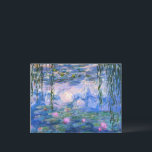 Water Lilies Postkarte<br><div class="desc">Water Lilies ist eine Serie von über 200 Ölgemälden des französischen Impressionisten Claude Monet. Dieses Gemälde wurde 1919 fertig gestellt und weist die Farben Blau und Rosa auf.</div>